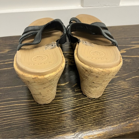 Crocs wedge heels size 8 - Picture 3 of 5